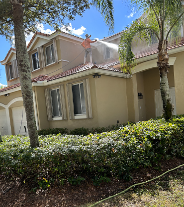 Surface Clean Pressure & Softwash, Roof Pressure Cleaning